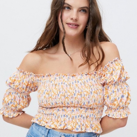 NWT Urban Outfitters off the shoulder top - Picture 1 of 3